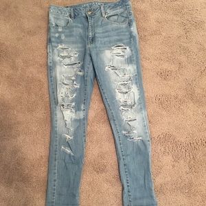 American Eagle Hi-Rise Ripped Jeggings Size 10!